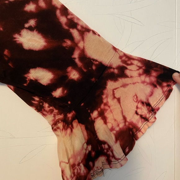 Upcycled 3/4 Bell Sleeve Acid Wash Shirt sz XL - Picture 3 of 3